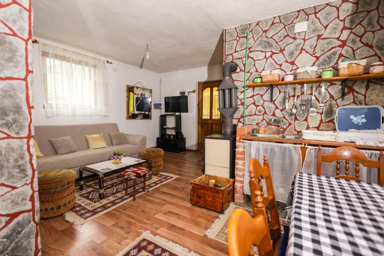 Kuca U Sumi - Forrest House Near Una National Park Bihać Zewnętrze zdjęcie
